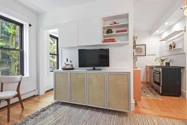 12 Isabella 2, Boston, MA 02116