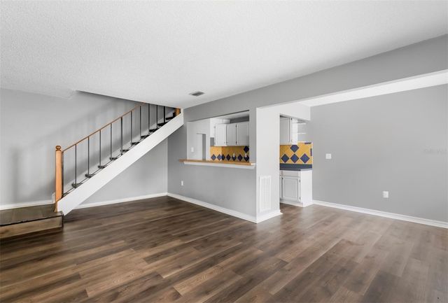 1829 BOUGH AVENUE 3, Clearwater, FL 33760