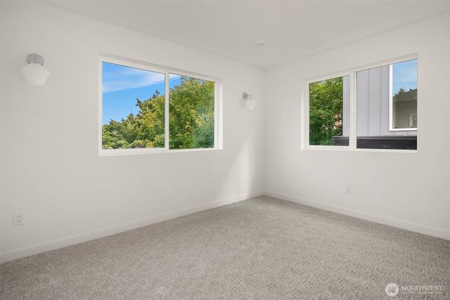 2028 NE 123rd Street, Seattle, WA 98125