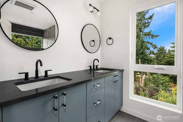 2028 NE 123rd Street, Seattle, WA 98125