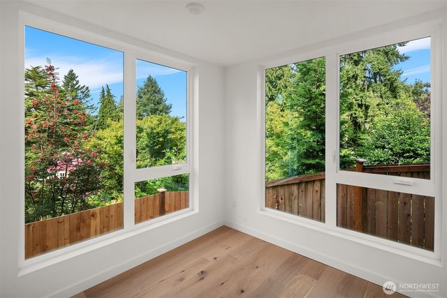2028 NE 123rd Street, Seattle, WA 98125
