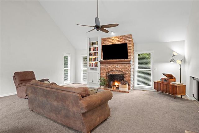 6963 N Atkins Avenue, Kansas City, MO 64152