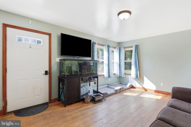 22 EMMERT RD, Hagerstown, MD 21740