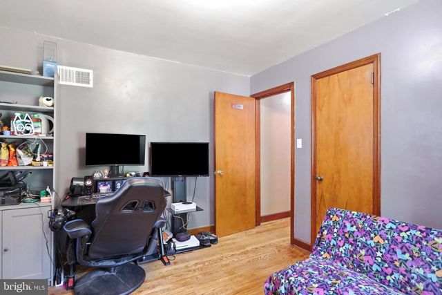 22 EMMERT RD, Hagerstown, MD 21740