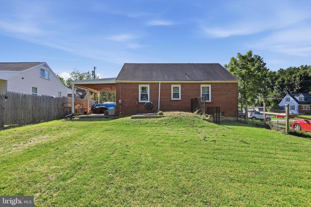 22 EMMERT RD, Hagerstown, MD 21740