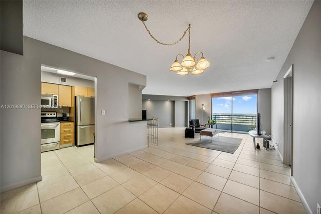 3300 NE 191st St LP04, Aventura, FL 33180