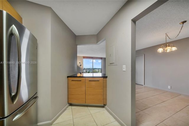 3300 NE 191st St LP04, Aventura, FL 33180