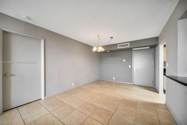 3300 NE 191st St LP04, Aventura, FL 33180