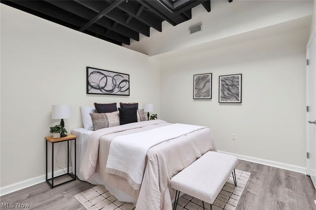 78 E Chestnut Street 608, Columbus, OH 43215