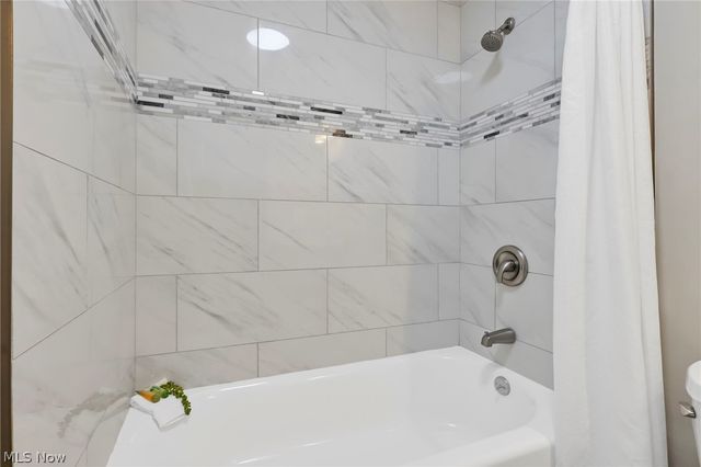 78 E Chestnut Street 608, Columbus, OH 43215