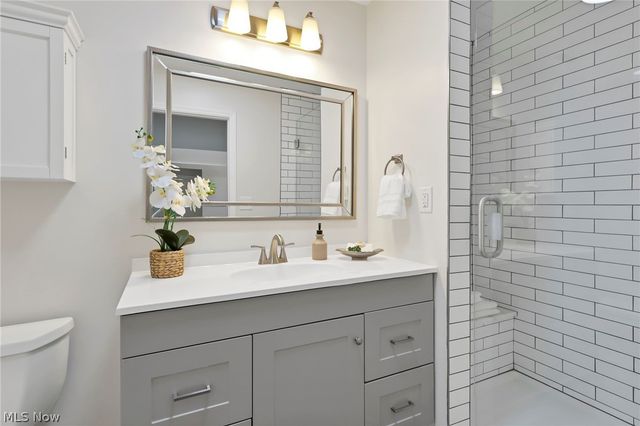 78 E Chestnut Street 608, Columbus, OH 43215