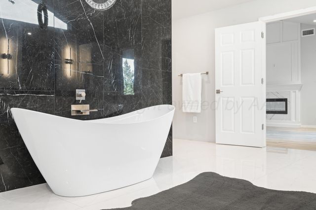 147 S SHORE, Amarillo, TX 79118