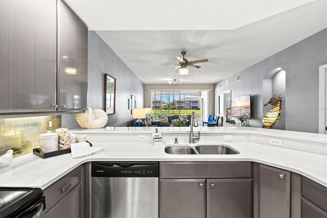 6626 7TH AVENUE CIRCLE W, Bradenton, FL 34209