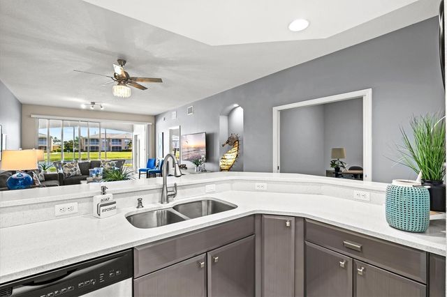 6626 7TH AVENUE CIRCLE W, Bradenton, FL 34209
