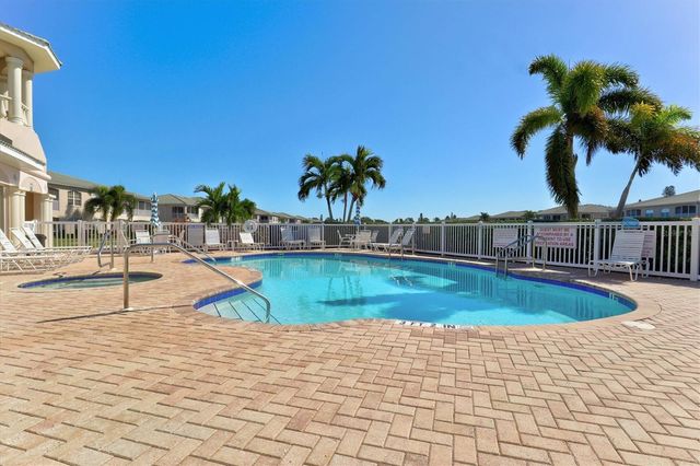 6626 7TH AVENUE CIRCLE W, Bradenton, FL 34209