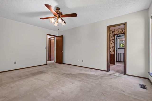 1200 Rockwood Drive, Edmond, OK 73013