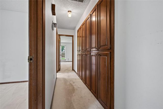 1200 Rockwood Drive, Edmond, OK 73013