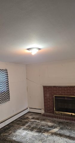 14 Bellmore Drive, Poughkeepsie, NY 12603