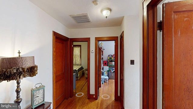 327 N HIGH ST, Romney, WV 26757