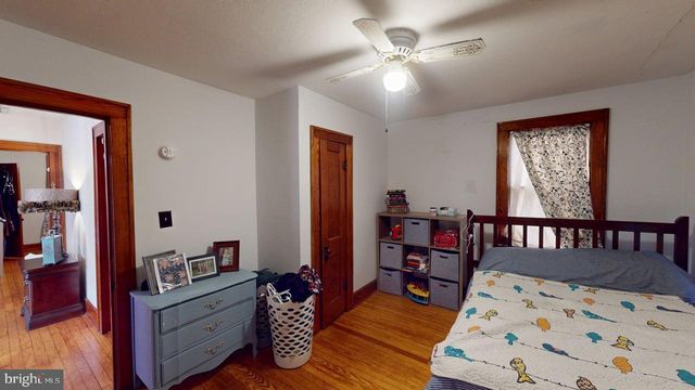 327 N HIGH ST, Romney, WV 26757