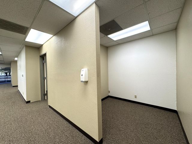 1890 Park Marina Drive, 106, Redding, CA 96001