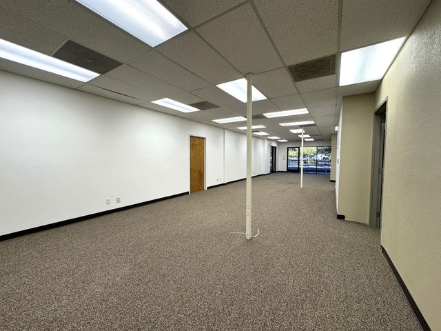 1890 Park Marina Drive, 106, Redding, CA 96001