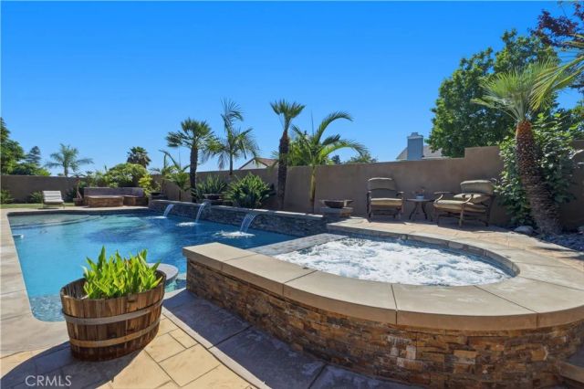 548 Greengate, Corona, CA 92879
