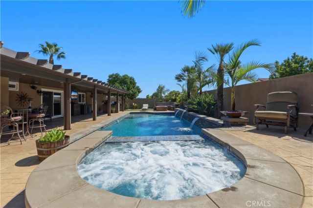 548 Greengate, Corona, CA 92879