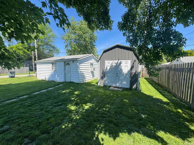 100 E Olmstead Avenue, Evansville, IN 47711