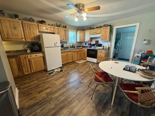 100 E Olmstead Avenue, Evansville, IN 47711
