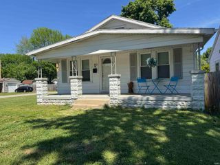 100 E Olmstead Avenue, Evansville, IN 47711