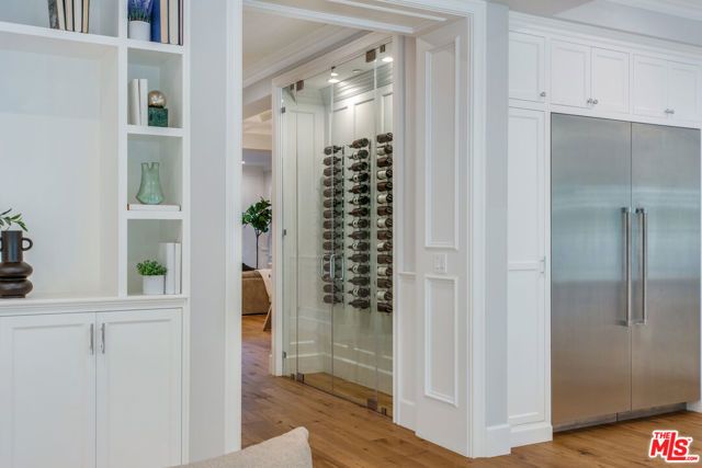 813 N Spaulding Avenue, Los Angeles, CA 90046