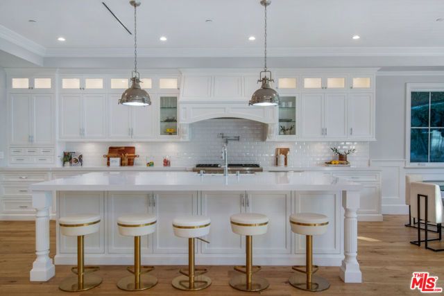 813 N Spaulding Avenue, Los Angeles, CA 90046