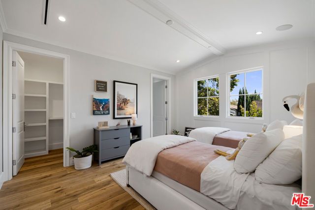 813 N Spaulding Avenue, Los Angeles, CA 90046