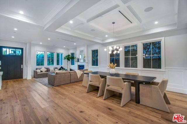 813 N Spaulding Avenue, Los Angeles, CA 90046