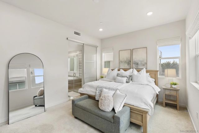 2049 Bravo Loop 5, Chula Vista, CA 91915