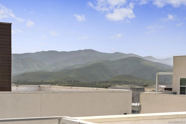 2049 Bravo Loop 5, Chula Vista, CA 91915