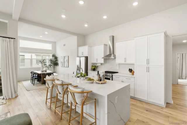 2049 Bravo Loop 5, Chula Vista, CA 91915