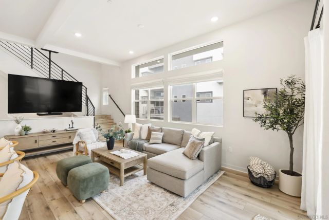 2049 Bravo Loop 5, Chula Vista, CA 91915