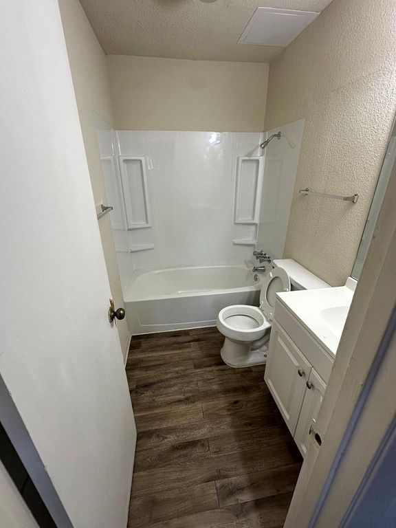 Image 5 of property listing at 1818 S Harrison Street, San Angelo, TX 76904