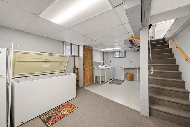 917 W Montgomery Ave, Spokane, WA 99205