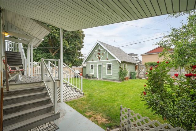 917 W Montgomery Ave, Spokane, WA 99205