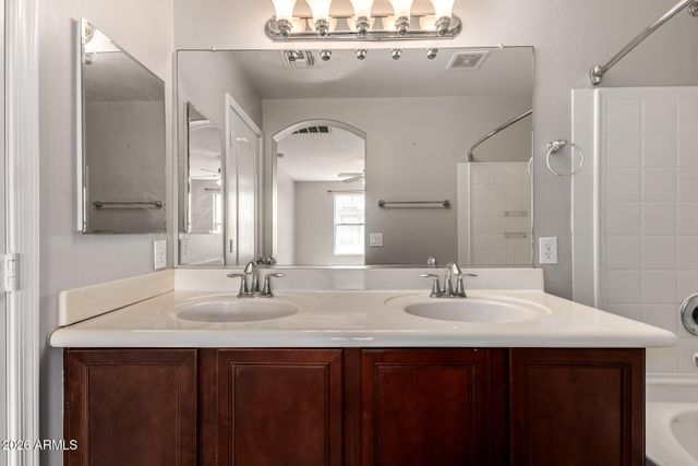 2026 N 78TH Glen, Phoenix, AZ 85035