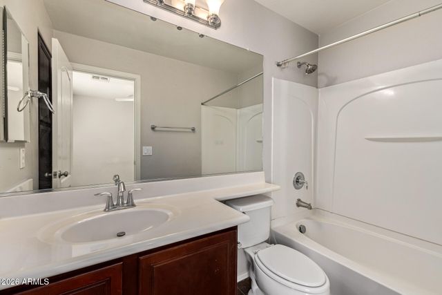 2026 N 78TH Glen, Phoenix, AZ 85035