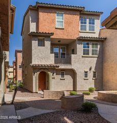 2026 N 78TH Glen, Phoenix, AZ 85035