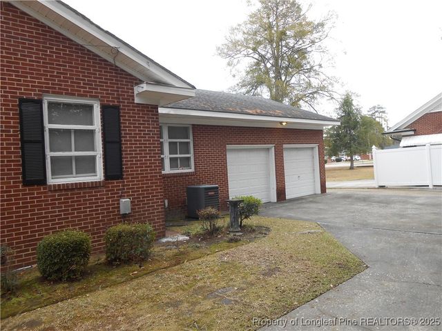 601 W 26th Street, Lumberton, NC 28358