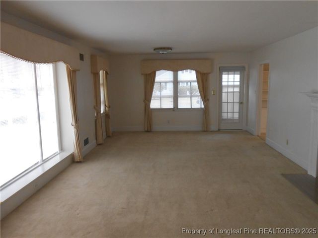 601 W 26th Street, Lumberton, NC 28358