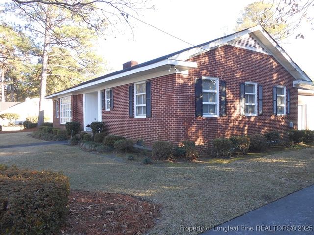 601 W 26th Street, Lumberton, NC 28358