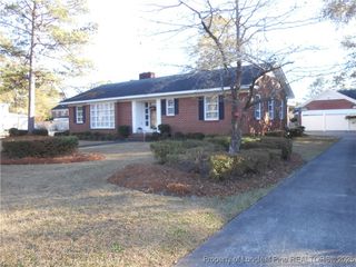 601 W 26th Street, Lumberton, NC 28358