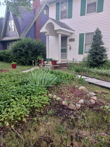 160 Chippewa Road, Pontiac, MI 48341